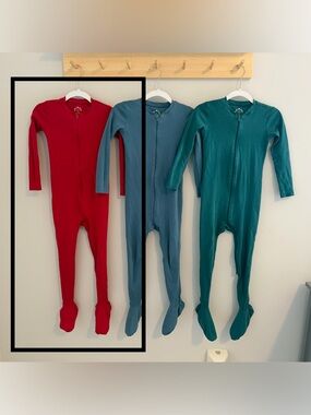 Primary Kids Organic Zip Footie One-Piece Pajamas in Cherry Red. Like New!